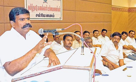 மணல் இரண்டாம் விற்பனை மூலம்﻿﻿ அரசுக்கு ஆண்டுக்கு ரூ.1440 கோடி இழப்பு﻿: லாரி உரிமையாளர்கள் சம்மேளனம் குற்றச்சாட்டு