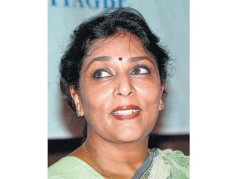 காங்கிரஸ் எம்.பி ரேணுகா சவுத்ரி மீது மோசடி வழக்கு