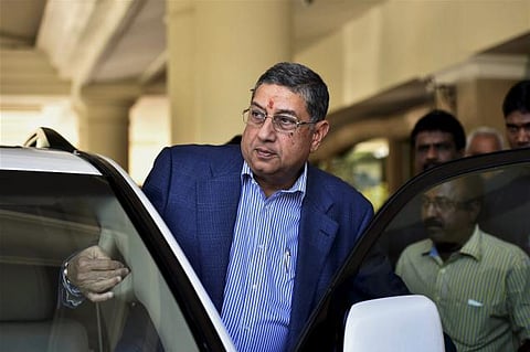 10 அணிகள் கொண்ட உலகக் கோப்பை போட்டிகளுக்கு சீனிவாசன் ஆதரவு