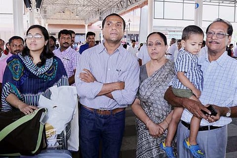 ஏமனில் குண்டு மழை... குடிநீர், உணவின்றி மக்கள் தவிப்பு: நாடு திரும்பிய இந்தியர் வேதனை
