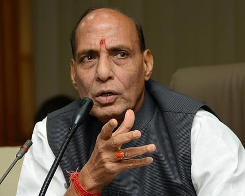 வங்கதேசத்துக்கு கால்நடைகள் கடத்தப்படுவதை தடுக்க வேண்டும்: ராஜ்நாத்