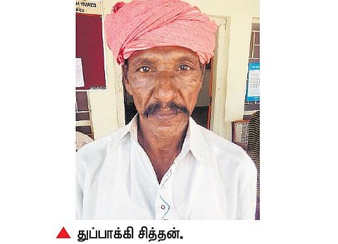 தாயின் இறுதிச் சடங்கில் பங்கேற்க﻿﻿ வீரப்பன் கூட்டாளிக்கு 15 நாள் பரோல்