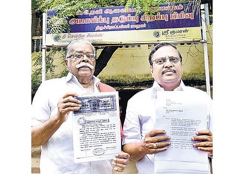 போலி ஆவணம் மூலம் நிலம் விற்பனை﻿: தா.பாண்டியன் மீது மோசடி புகார்﻿