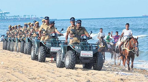 கடலோர ரோந்துக்காக புதிதாக 12 ‘பீச் பைக்’﻿: ஏடிஜிபி சைலேந்திரபாபு தொடங்கி வைத்தார்