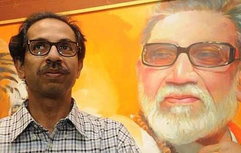மூழ்கும் கப்பலுக்கு யெச்சூரி மாலுமி: சிவசேனா கருத்து