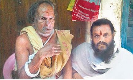 அடையாளங்களும் அத்துமீறல்களும்