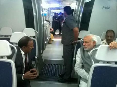 முதன் முறையாக மெட்ரோ ரயிலில் பயணித்தார் பிரதமர் மோடி