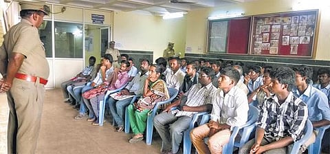 பாதுகாப்பு சேவை துறைக்கான இலவச பயிற்சியில் சேர இளைஞர்களுக்கு அழைப்பு﻿