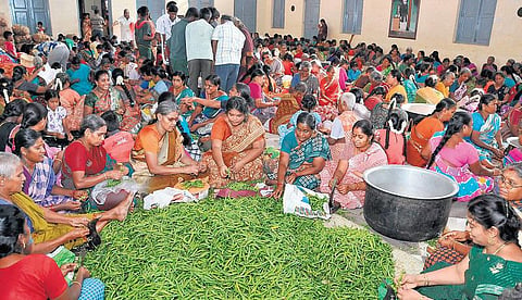 குண்டோதரனுக்கு வேலை இல்லாத மீனாட்சி திருக்கல்யாணம்﻿