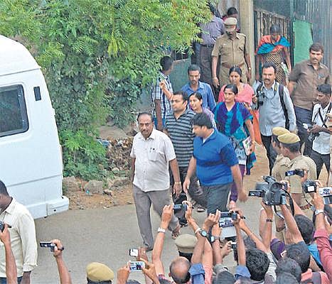 திருப்பூரில் 2 ஆண்டுகளாக தங்கியிருந்த மாவோயிஸ்ட் தம்பதி﻿: விசாரணையில் அம்பலம்; முக்கிய ஆவணங்கள் சிக்கின﻿