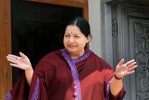 ஜெ. வழக்கில் தீர்ப்பு: கருத்து சொல்ல தலைவர்கள் தயக்கம்?