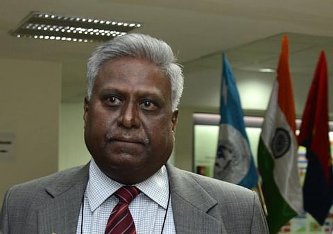 சிபிஐ முன்னாள் இயக்குநரை விசாரிக்க சுப்ரீம் கோர்ட் உத்தரவு