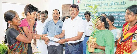 மன வளர்ச்சி குன்றிய குழந்தைகளுக்கு மருத்துவ முகாம்﻿: பெற்றோருக்கு சிறு தொழில் கடன்