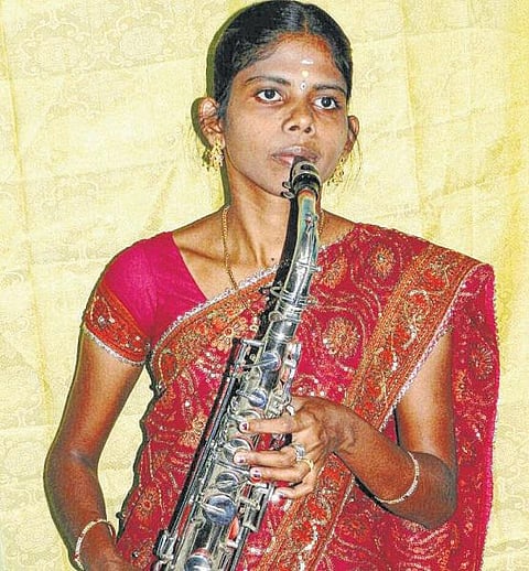சாக்ஸபோன்: இசையல்ல சுவாசம்﻿