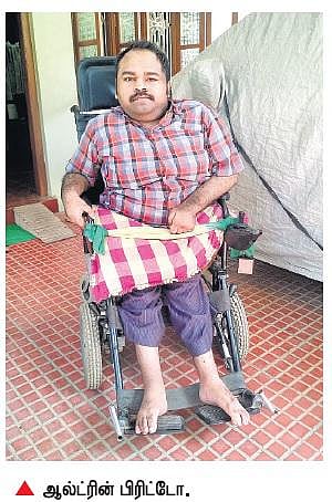 படுக்கையில் இருந்தாலும் பலரையும் தன்னம்பிக்கையுடன் ஓட வைக்கும் இளைஞர்﻿: சிற்றிதழ், இலக்கியத்தில் அசத்தல்﻿