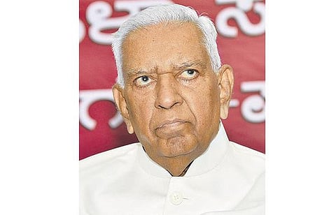 கர்நாடக ஆளுநரின் ஆடம்பர வாழ்க்கை அம்பலம்﻿: சமையல், குளியல் அறைகளுக்கு ரூ.1 கோடி - ஒன்பது மாதங்களில் ரூ.6 கோடி செலவு﻿﻿