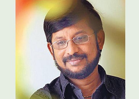 ஈர விதைகளை விதைக்கும் கதைகள் - கவிஞர் பழநிபாரதி