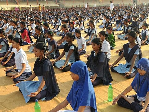 யோகா தினத்துக்கு முஸ்லிம் அமைப்புகள் ஆதரவு; கத்தோலிக்க கிறிஸ்தவர்கள் அதிருப்தி