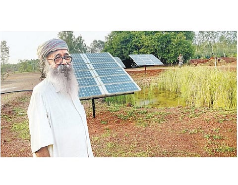 தண்ணீருக்குத் தவம் கிடக்க வேண்டாம்: மழை நீர் சேகரிப்புக்குப் புது வழிகாட்டும் விஞ்ஞானி﻿