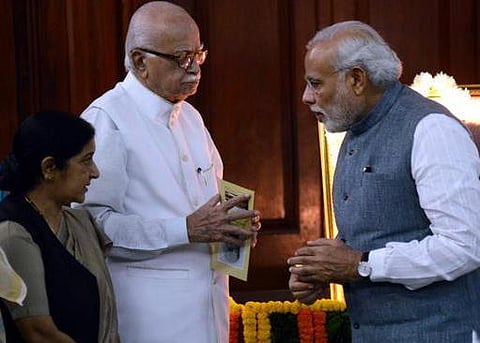 அத்வானி ஆதரவாளர் என்பதால் குறி வைக்கப்படுகிறாரா சுஷ்மா?﻿
