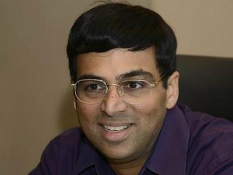 விஸ்வநாதன் ஆனந்த் மீண்டும் அபார ஆட்டம்: பிரான்ஸ் கிராண்ட் மாஸ்டரை நொறுக்கினார்
