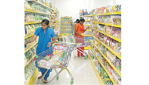 வேலை தரும் சில்லறை வணிகம்﻿