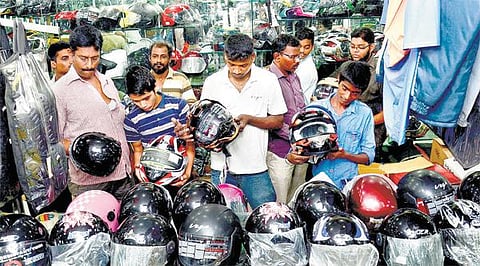 ஹெல்மெட் திருட்டு அதிகரிப்பு﻿: பாதுகாக்கும் வழிகள்﻿