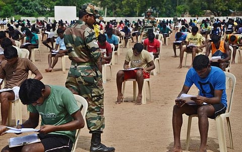 நாட்டிலேயே முதன்முறையாக தமிழகத்தில்﻿ ராணுவப் பணிக்கு ஆன்-லைனில் விண்ணப்பிக்கும் முறை அறிமுகம்﻿