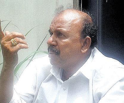 போராட்டத்தின்போது நடந்தது என்ன?﻿ - செல்பேசி கோபுரத்தில் உடனிருந்தவர் பரபரப்பு தகவல்﻿