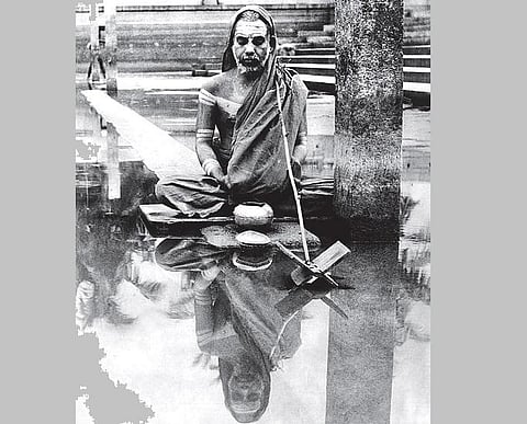 தெய்வத்தின் குரல்: தானச் செயலையும் தானம் செய்க﻿