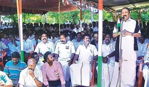 என்எல்சி தொழிலாளர்களின்  போராட்டத்தில் வைகோ பங்கேற்பு﻿