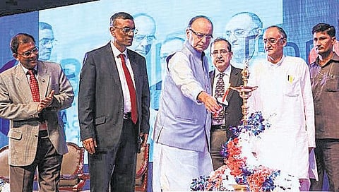501 கிளைகளுடன் பந்தன் வங்கி தொடக்கம்: தொழில்முனைவோர்கள் அதிகரிக்க வாய்ப்பு என அருண் ஜேட்லி பேச்சு﻿