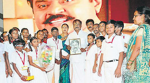 மதுவிலக்கை அமல்படுத்த தருணம் வந்துவிட்டது﻿: பிறந்தநாள் செய்தியில் விஜயகாந்த் நம்பிக்கை