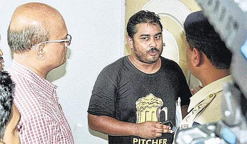 ஷீனா போரா கொலை வழக்கில்﻿ சகோதரர் மிகைல், ராகுல் முகர்ஜியிடம் மும்பை போலீஸார் விசாரணை﻿