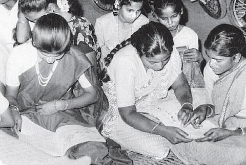 வீதியில் விதைக்கப்பட்ட நம்பிக்கை﻿