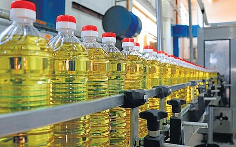 கொஞ்சம் அமுதம் கொஞ்சம் நஞ்சு - 13: எண்ணெய்க்குத் தடை அவசியமா?﻿