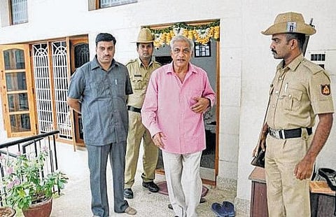 கல்புர்கி படுகொலையை தொடர்ந்து﻿ கன்னட எழுத்தாளர் பகவானுக்கு தொடரும் கொலை மிரட்டல்﻿: வீட்டுக்கு பலத்த போலீஸ் பாதுகாப்பு﻿