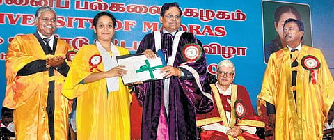 பெரியாருக்கும், அண்ணாவுக்கும் ‘பாரத ரத்னா’ வழங்கவில்லையே﻿: காந்தியின் பேரன் கோபாலகிருஷ்ண காந்தி வருத்தம்﻿