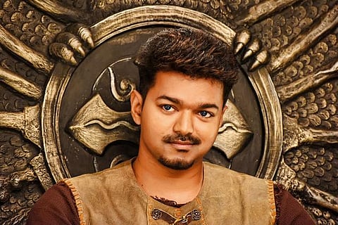 முதல் பார்வை: புலி - அட்டாக் பண்ணாத பாய்ச்சல்!