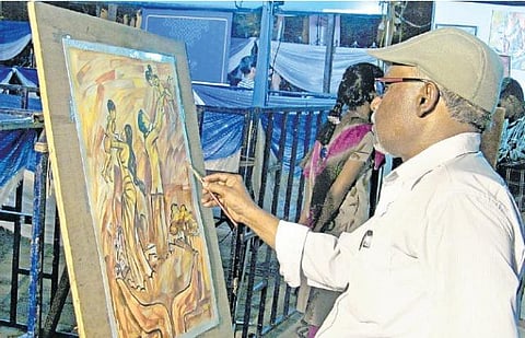 ஓவியர்களை ஒன்றிணைத்து பண்பாட்டு விழிப்புணர்வு﻿ நிகழ்ச்சி: அரசுப் பள்ளி ஆசிரியரின் புது முயற்சி﻿