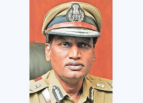சென்னை காவல் ஆணையராக டி.கே.ராஜேந்திரன் பொறுப்பேற்பு﻿