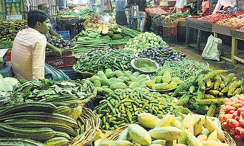 ஒட்டுமொத்த விற்பனை விலை அடிப்படையிலான பணவீக்கம் மைனஸ் 4.54 சதவீதம்: தொடர்ந்து 11 மாதங்களாக சரிவு﻿