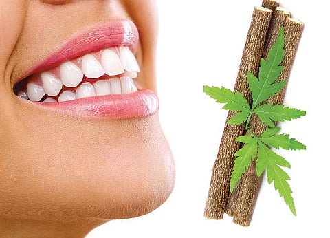 மரபு மருத்துவம்: பற்கள் நூறாண்டு வாழ்ந்தது எப்படி?﻿