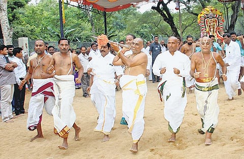 திருமலையில் பார்வேட்டை உற்சவம்