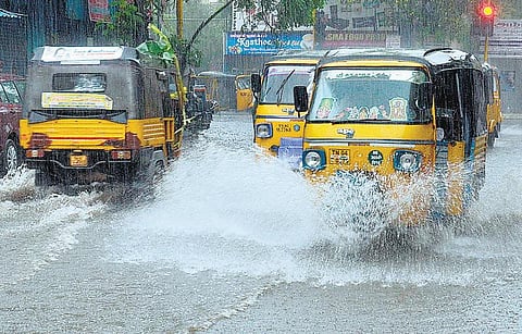 தமிழகத்தில் பருவமழை நீடிக்கும்﻿: வானிலை ஆய்வு மையம் தகவல்﻿