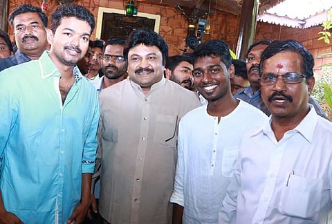 விஜய் 59 படத் தலைப்பு காக்கி அல்லது வெற்றியாக இருக்க வாய்ப்பு
