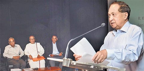 இலங்கை தமிழ் அகதிகள் நாடு திரும்ப இந்திய அரசு உதவி செய்ய வேண்டும்﻿﻿: எஸ்.சி.சந்திரஹாசன் வலியுறுத்தல்﻿﻿