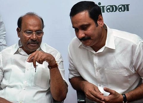 பிஹார் தேர்தலில் மகா கூட்டணி வெற்றி﻿: நிதிஷுக்கு தமிழக தலைவர்கள் வாழ்த்து﻿