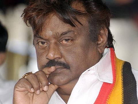 கன மழையால் உயிரிழந்தோர் குடும்பங்களுக்கு தேமுதிக சார்பில் ரூ.5 லட்சம் நிவாரணம்﻿: விஜயகாந்த் தகவல்