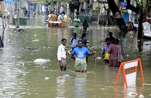 சென்னை, காஞ்சி, திருவள்ளூர் மாவட்டங்களில் நவ.22 வரை பள்ளி, கல்லூரிகளுக்கு விடுமுறை